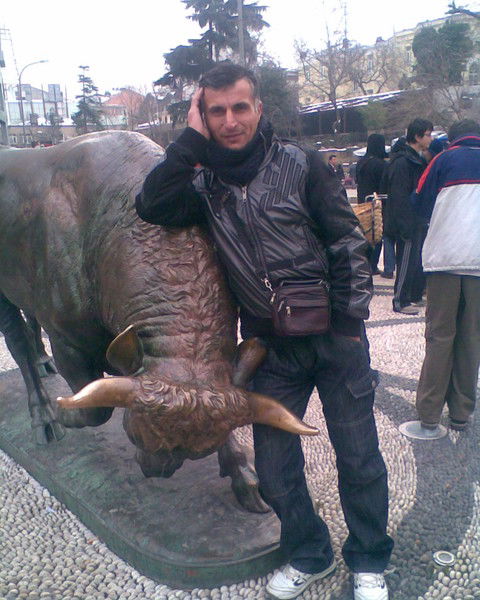 Алихан Улуханов