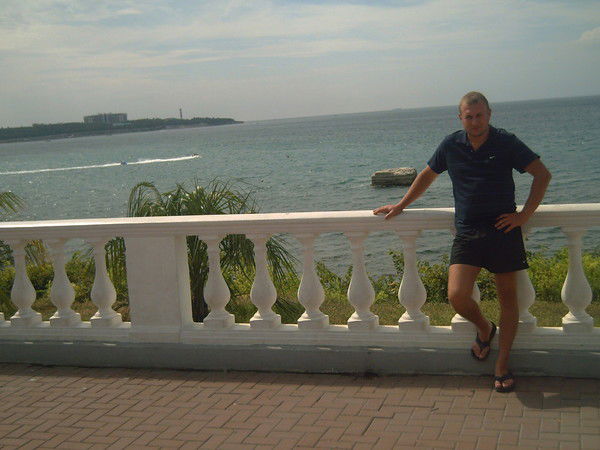 Александр Матюшов