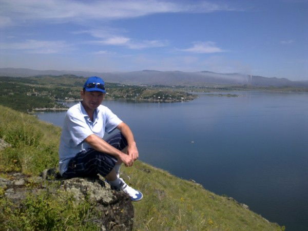 Бауыржан Хамзин