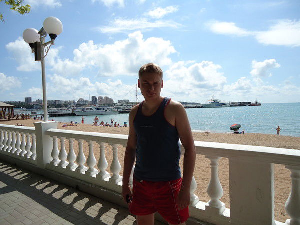 Иван Романенко