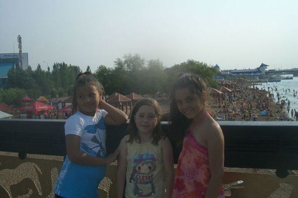 Лера Динжос