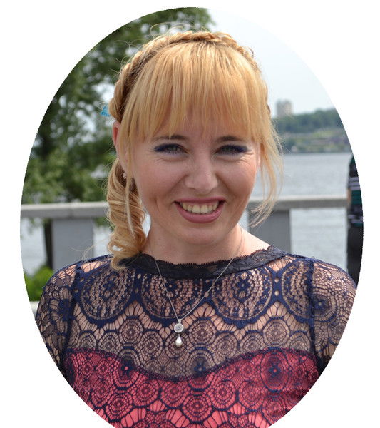 Елена Усикова