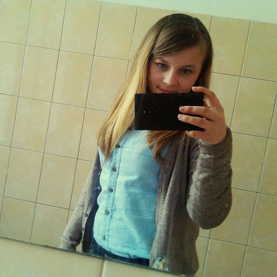 Аня Крохмаль