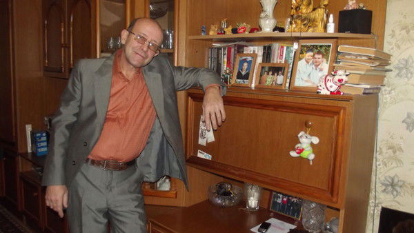 Юрий Иванов