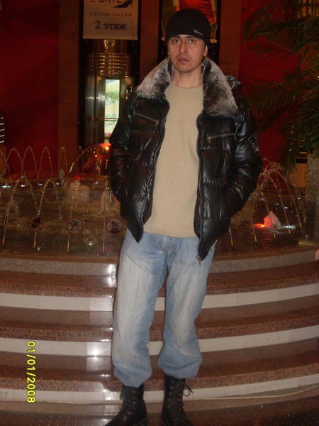 Павел Амриллоев