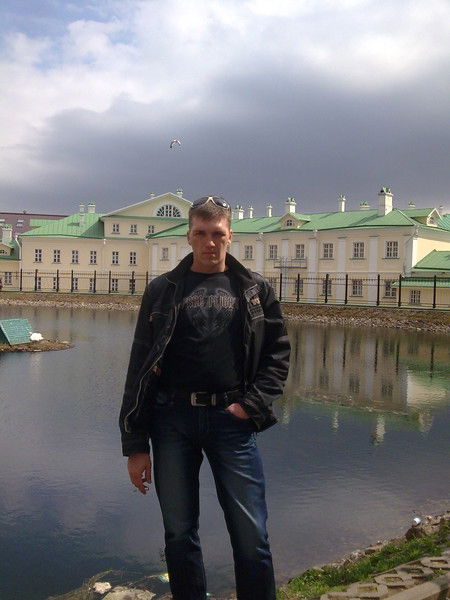 Павел Макаров