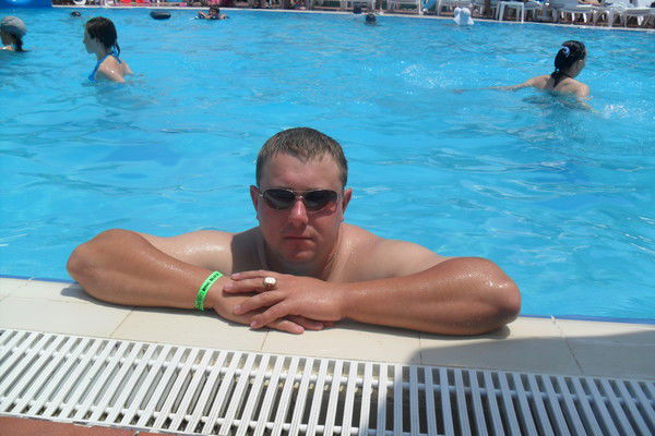 Денис Коблов