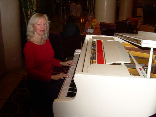 Елена Панина