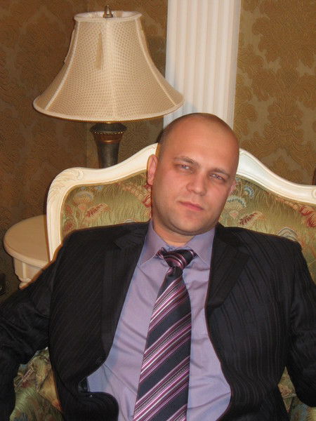 Слава Колесников