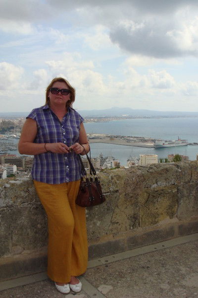 Людмила Калюжняя