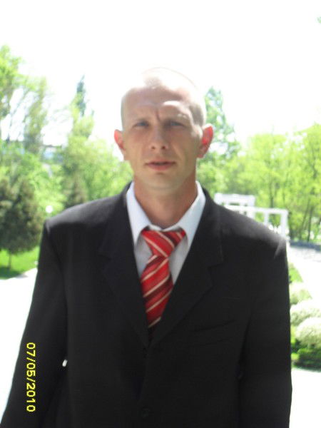 Андрей Иванов