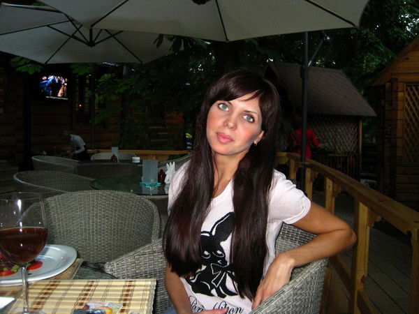 Елена Елена