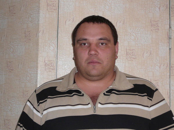 Денис Шустов