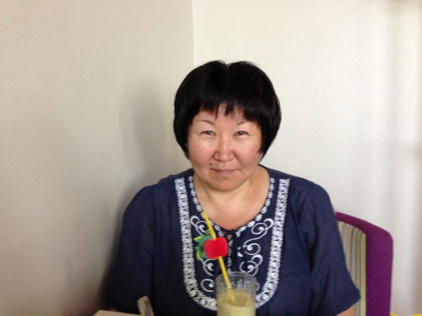 Лена Матханова