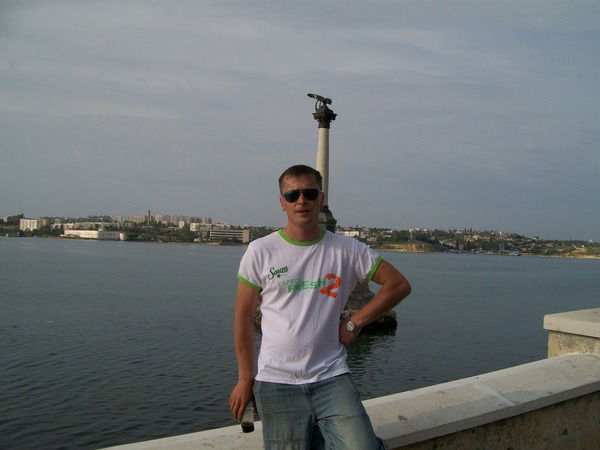 Владимир Демин