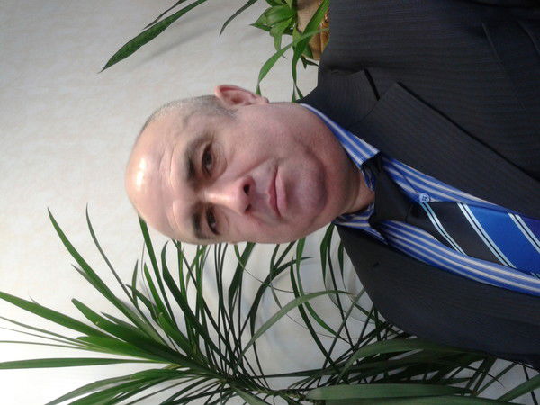 Эльмир Булушев