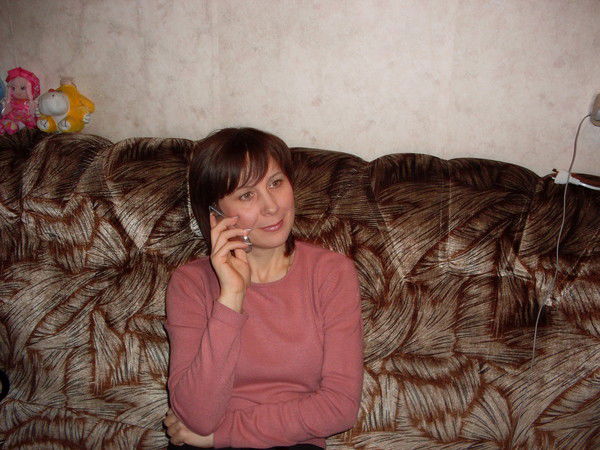 Лена Разинова