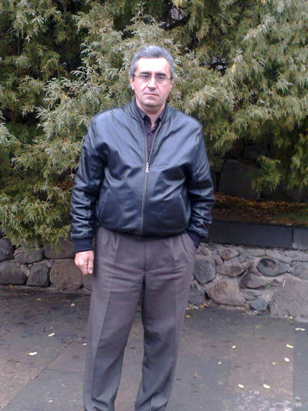 Гарник Товмасян