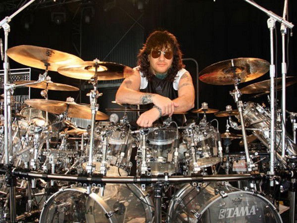 Игорь Наикрутейший!!!