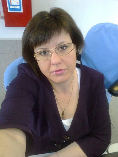 Елена Ковач