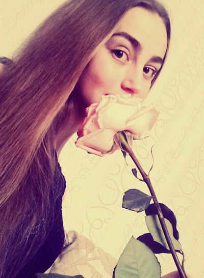 Аня Галигузова