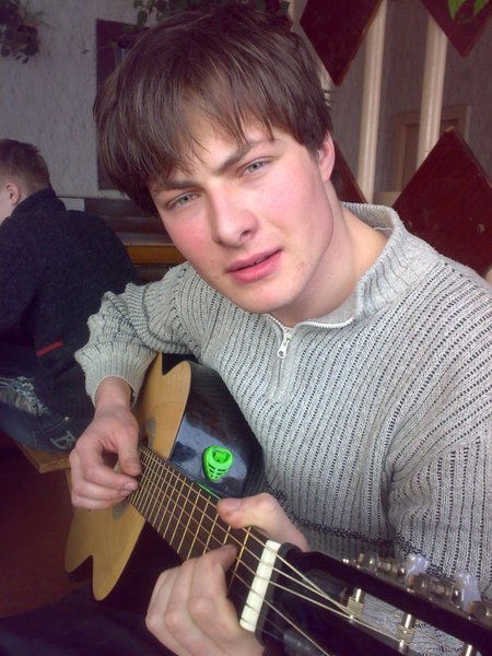 Неизвестно Неизвестно