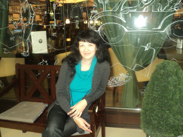 Лена Пономарева