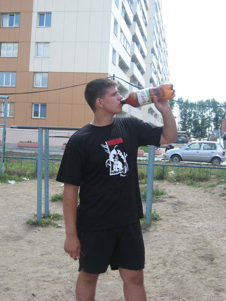 Антон Райков