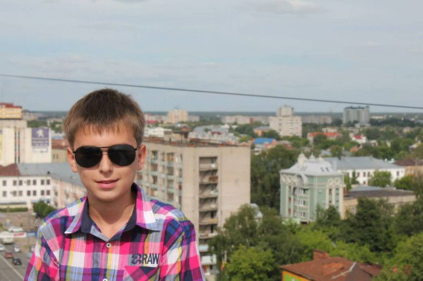 Роман Угрюмов