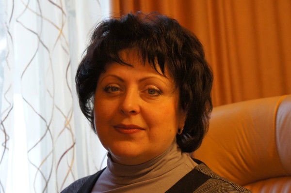 Елена Исаева