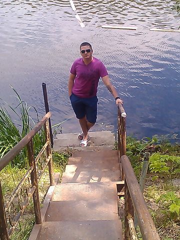 Анатолий Валерьевич