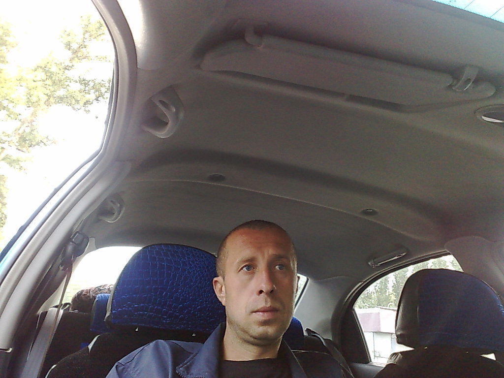 Евгений Иваников