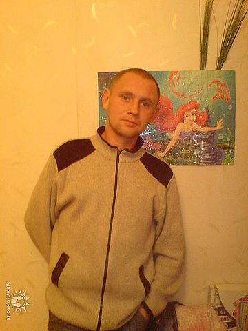 Юрий Иванов