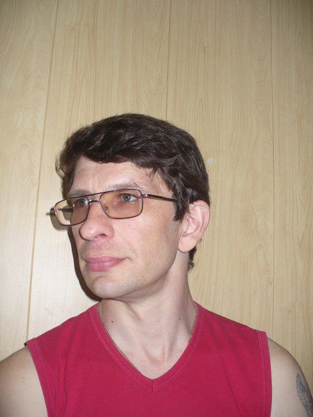 Юрий Макаров