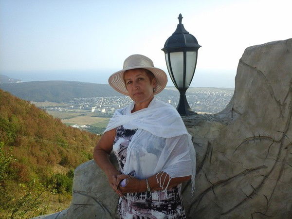 Надежда Лопатина