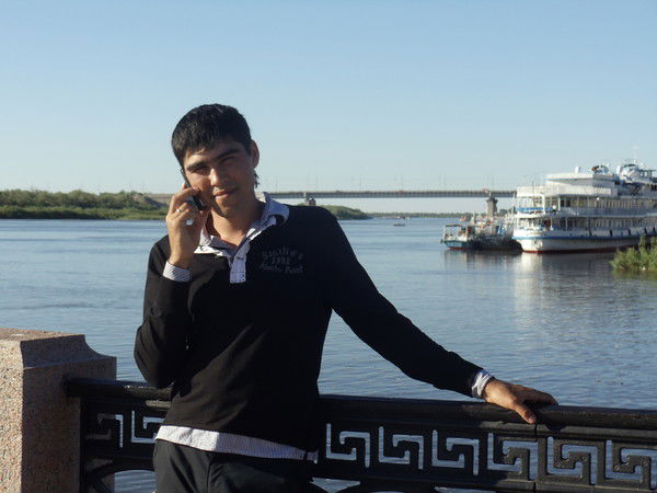 Тохир Закиров