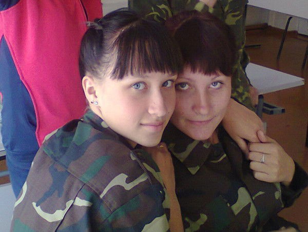 *ж*е*н*я* *с*о*л*о*в*е*й*