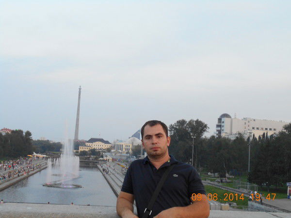 Виталий Николаев