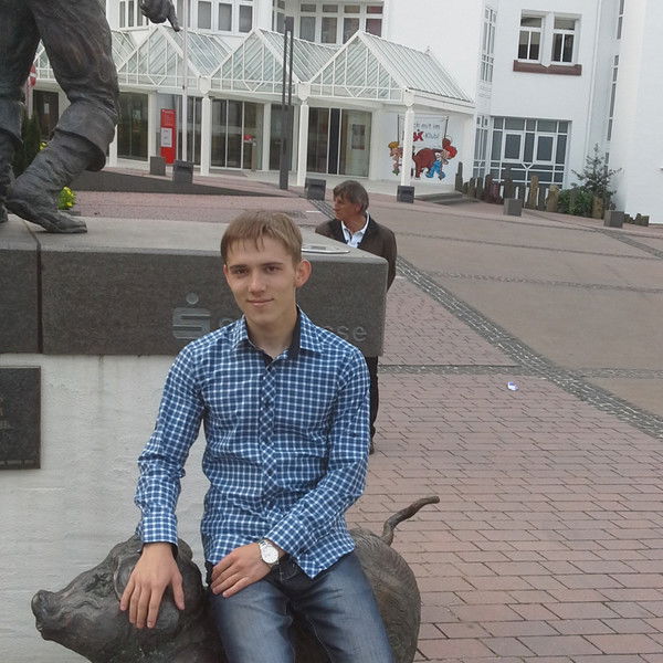 Андрей Барсуков