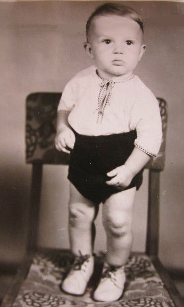 Эдуард Суворов