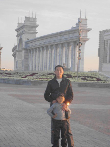 Серик Баженов