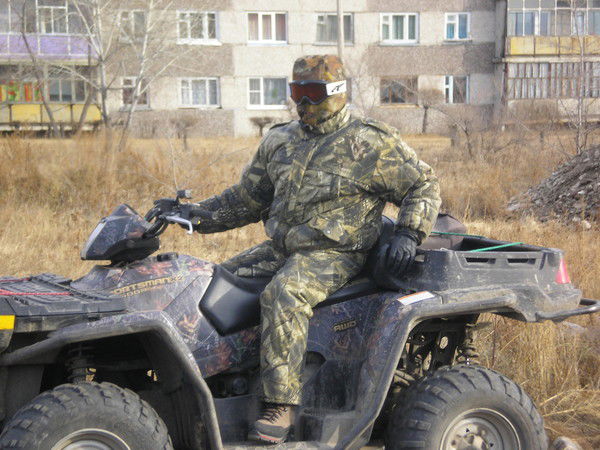 Александр Монахов