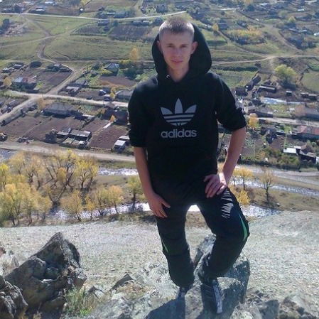 Антон Зиновьев