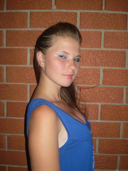 Лена Скорик