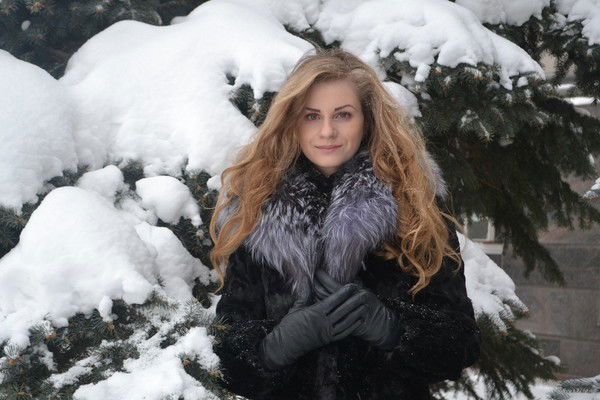 Анна Дёмина