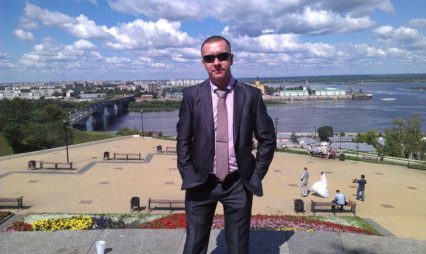 Александр Белов