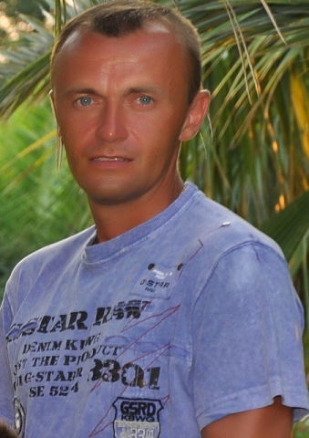 Александр Новиков