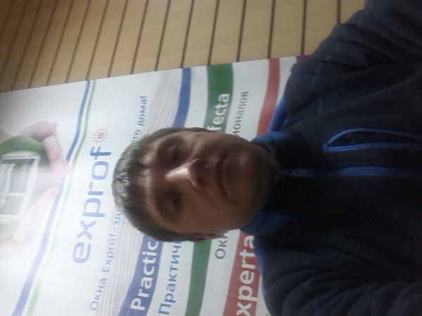 Олег Колотов