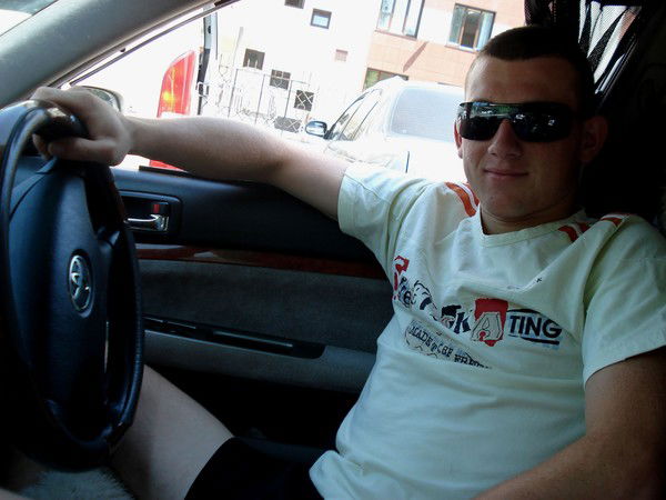 Анатолий Титов