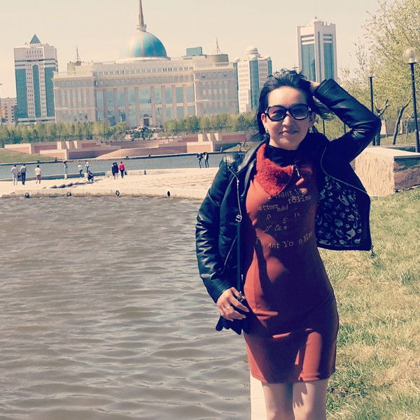 Aйгерім ******